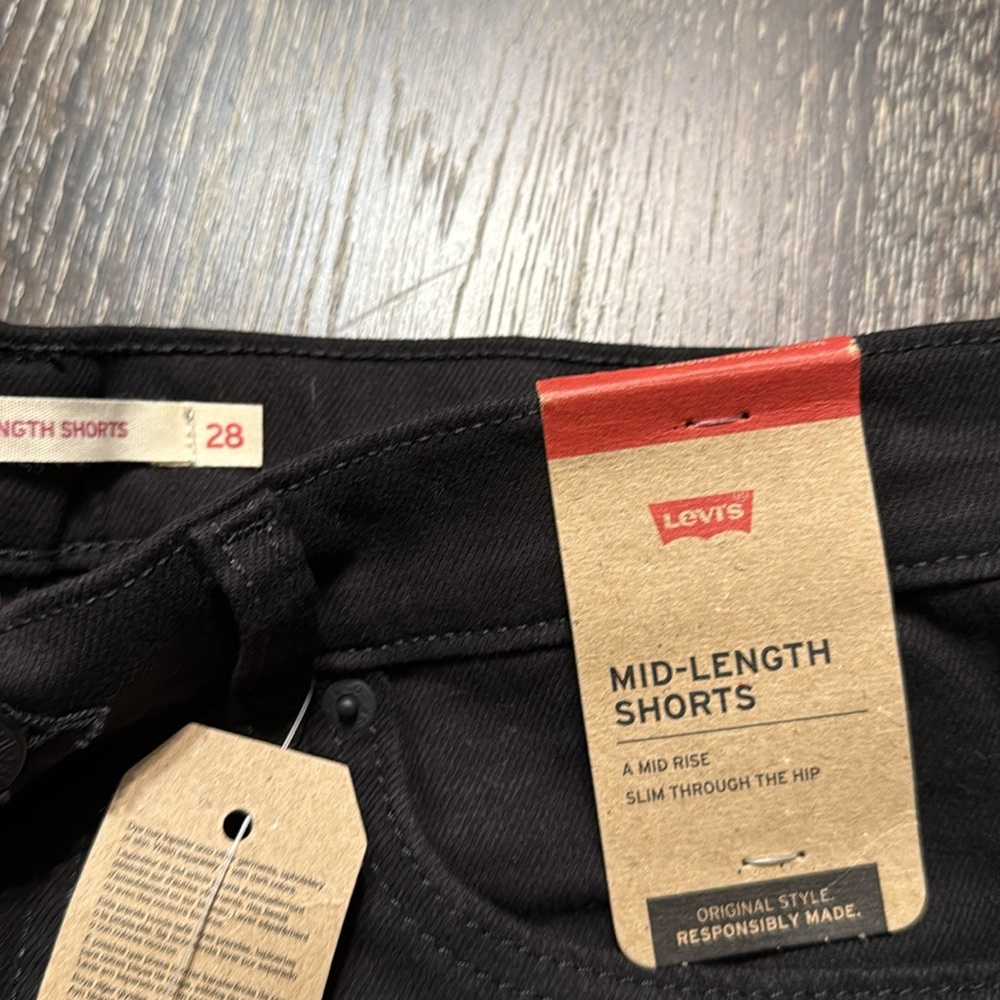 Levi's Black Denim mid-Length Shorts 28 - Picture 4 of 6